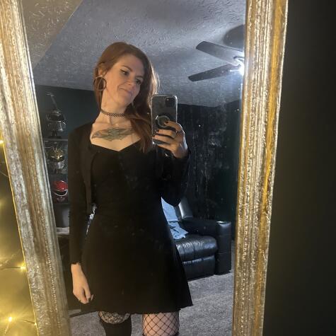 ShesSoDEADLY avatar