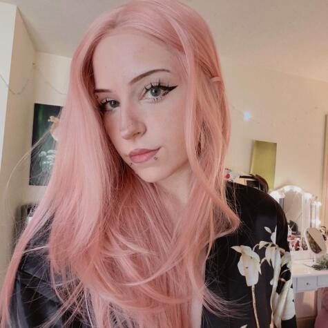 duckiedoll avatar