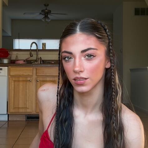YoungAphrodite avatar