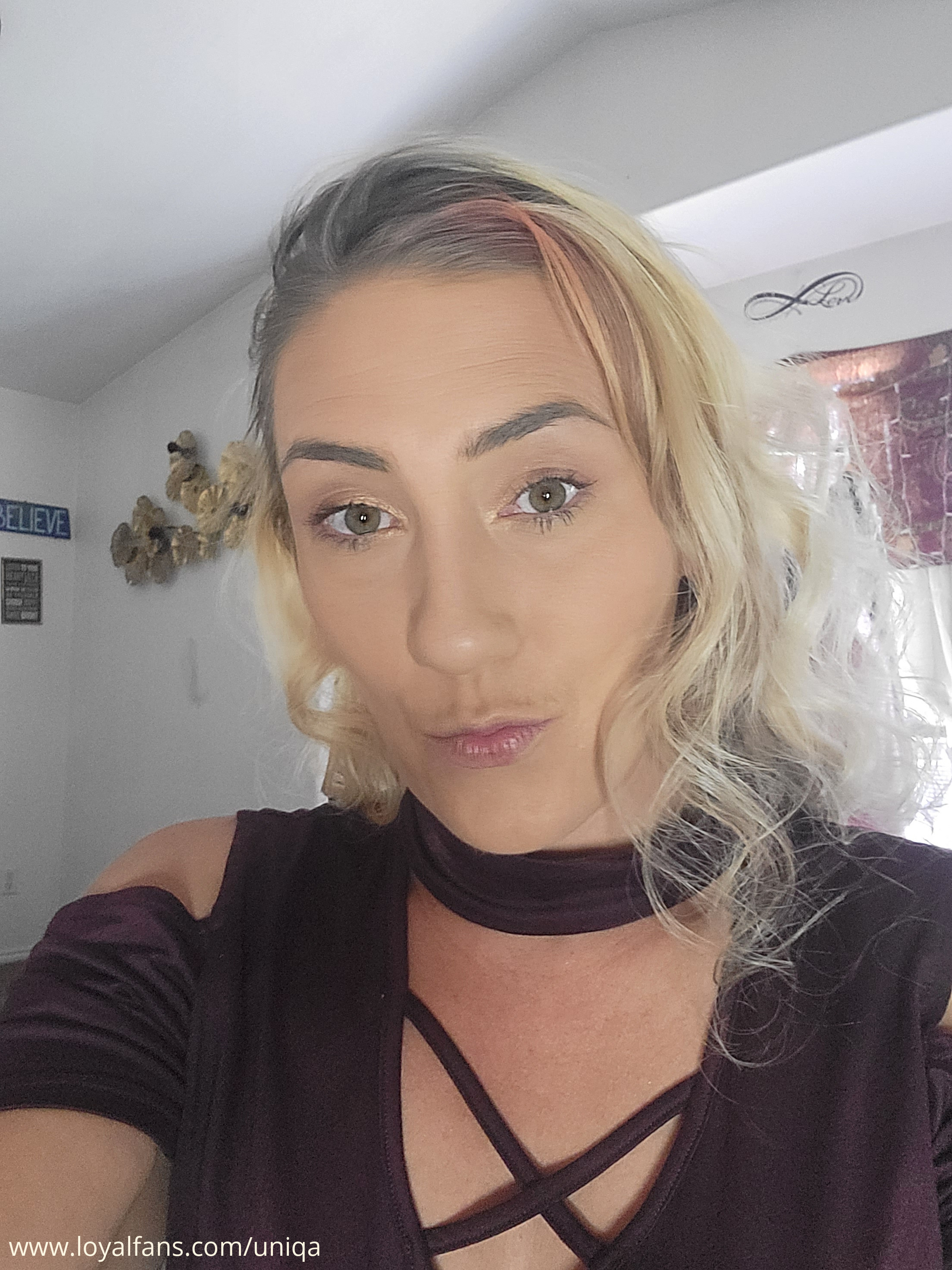goddess-uniqa-s-official-social-fan-page-loyalfans