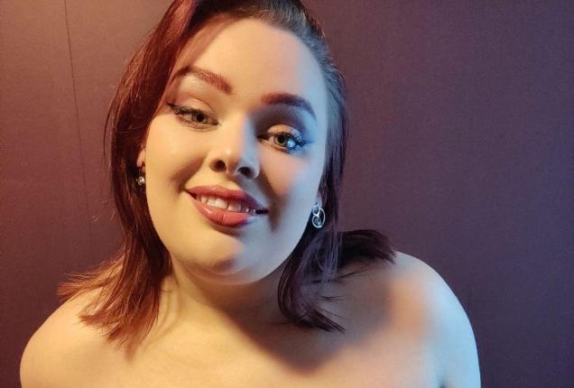 She sells the hottest videos 🥵 - Indiscreethotandfit Official Photos | www.Loyalfans.com