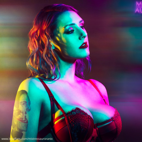 MistressAuroraNix avatar