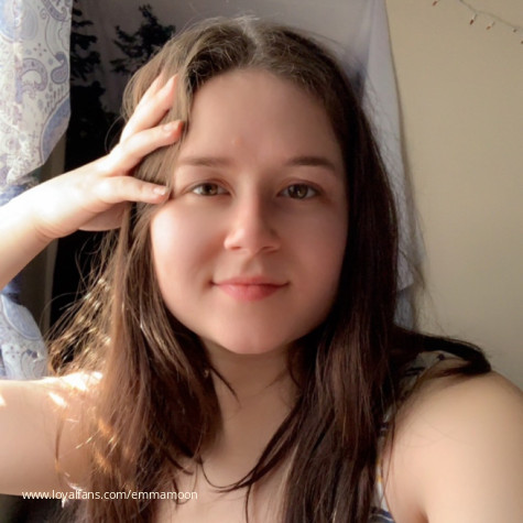 Emma Moon avatar