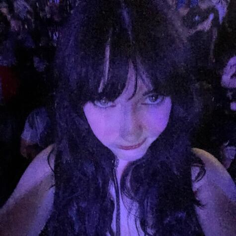 eviesprettyf33t avatar
