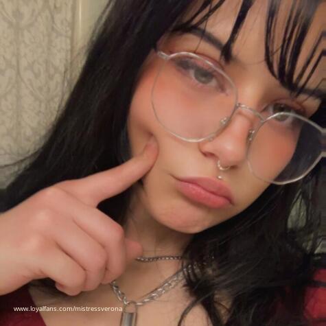 YourGoddessVerona avatar