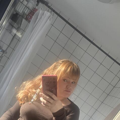 Hotchodewife avatar