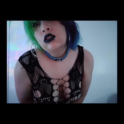 GodddessMorticia avatar
