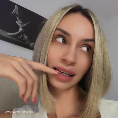 Sophie La Dea Findom avatar