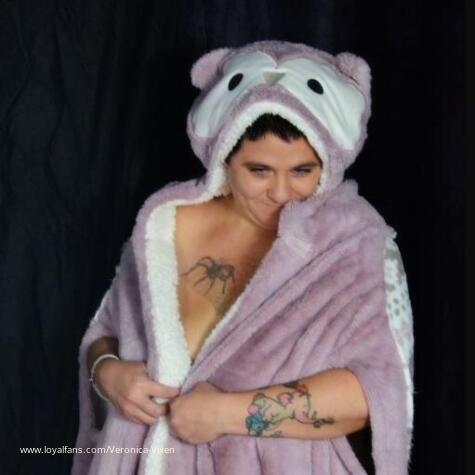 Veronica Vixen Professional Switch Custom Queen avatar