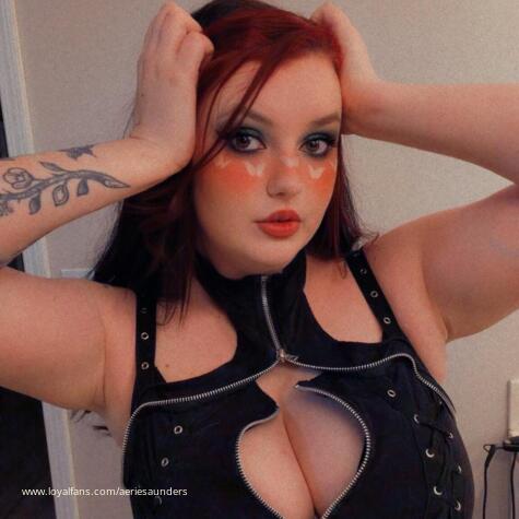 Aerie Saunders avatar