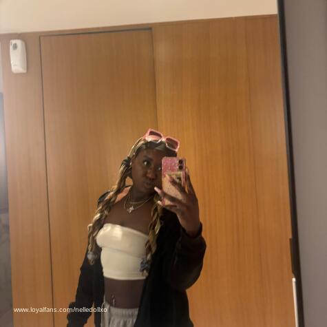 chanel nelledollxo on twitter avatar