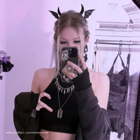 Princess Violet Findom Femdom avatar