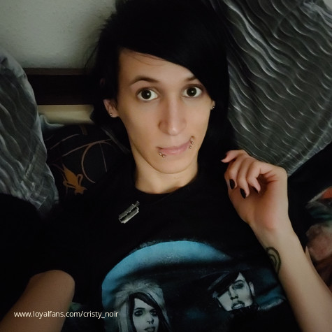 Cristy Noir avatar