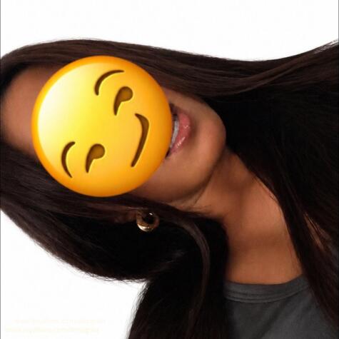 Alina gold avatar