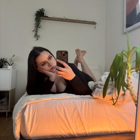 GoddessPeachesFin avatar