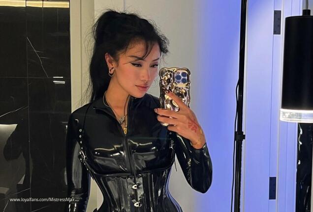 Foot Domination - Mistress Max Official Profile | LoyalFans