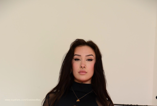 🎂 - Mistress Max Official Photos www.Loyalfans