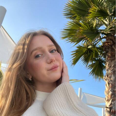 MiraJuicyJune avatar