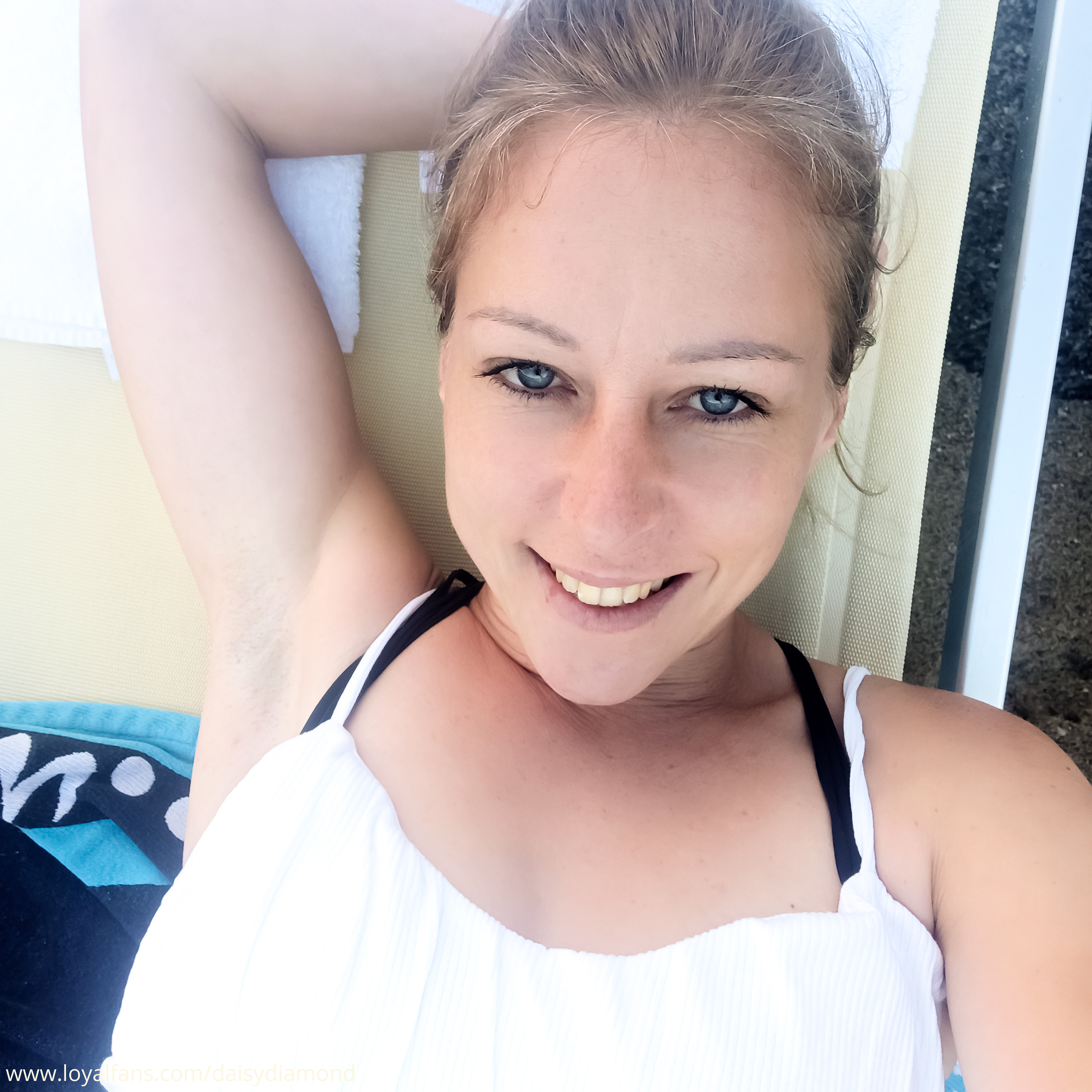 Daisy Diamond's videos and clips Official account LoyalFans