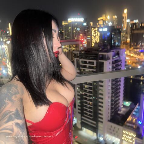 Drainsmistress avatar