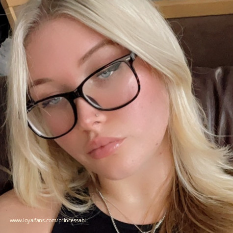 YourMistressAbs avatar