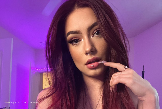 Draining you toys LIVE 👏🏻👏🏻👏🏻 - Mistress May Findom Official Photos ...