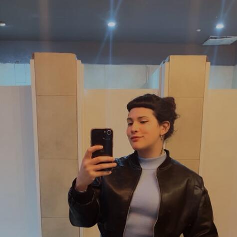 AloneJoanne avatar