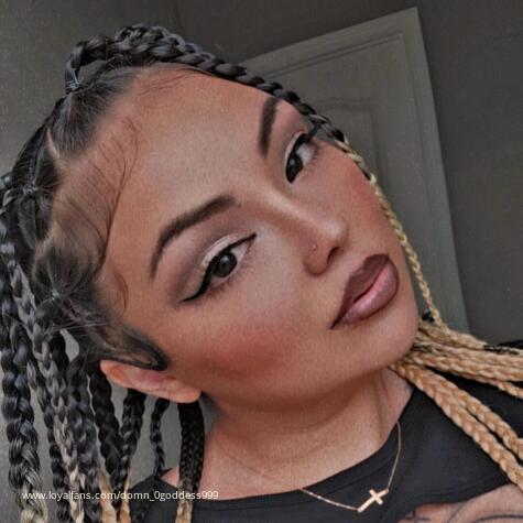 DOMn_0GoDDeSs999 avatar