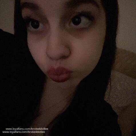 pay4lola avatar