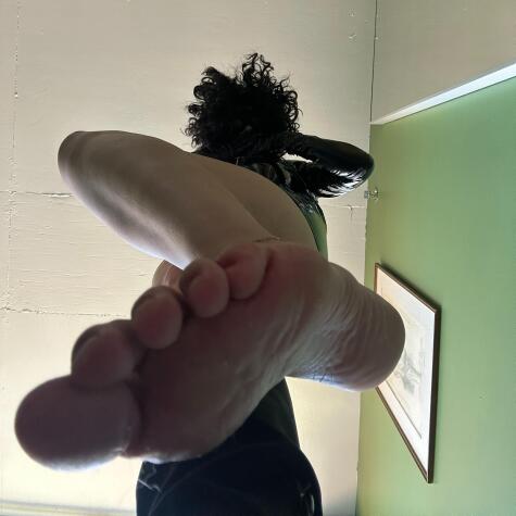 French Goddess Ziya Findom Foot avatar