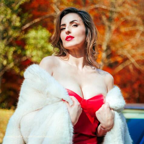 Rhea Anderson avatar