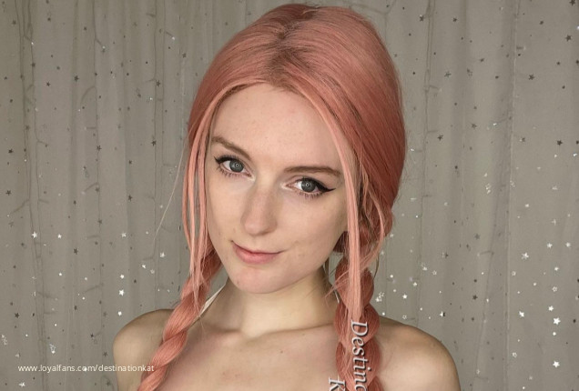 Small set of nudes - DestinationKat Official Photos | www.Loyalfans.com