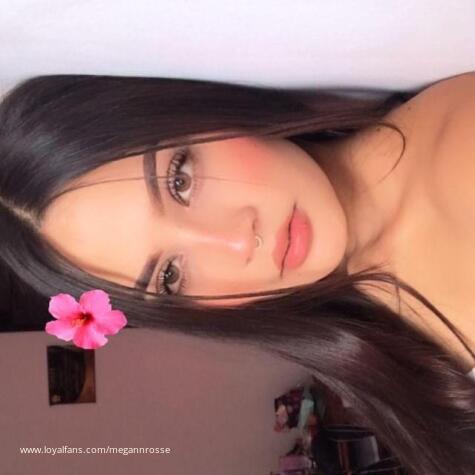 MegannRosse avatar