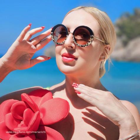 MariaRichi avatar