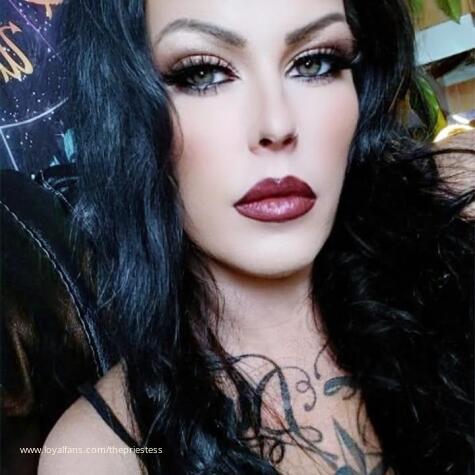 The priestess avatar