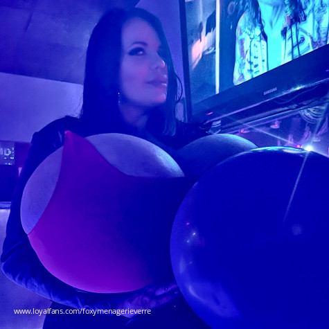 Foxy Menagerie Verre avatar