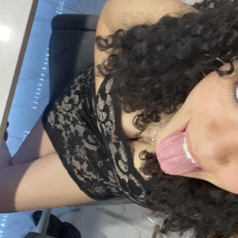 Goddessnikki04 avatar
