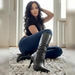 MissGinaBlue avatar