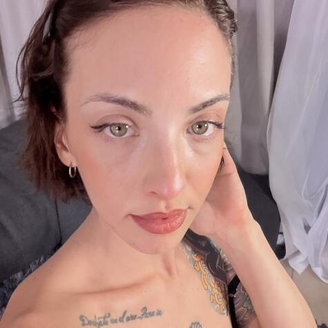 Goddeseva avatar