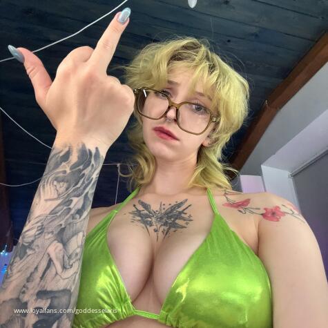 Elaris Goddess of Lust avatar