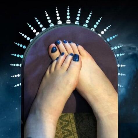 Asherah Serpentines Feet avatar