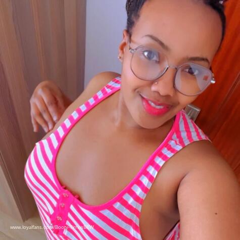Miss Rissa avatar