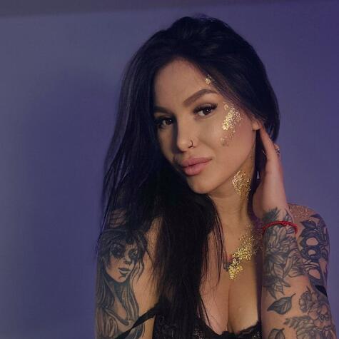 Mia_1 avatar