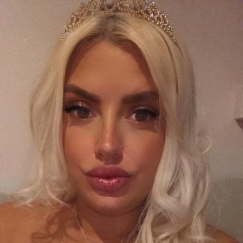 Hotmommax avatar