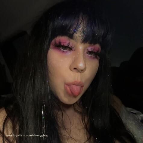 katπ§ββοΈπ§ββοΈπ§ββοΈ avatar