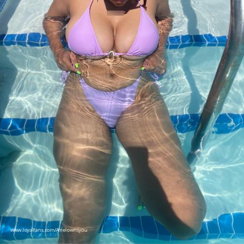 Godddess Ariel findom femdom avatar