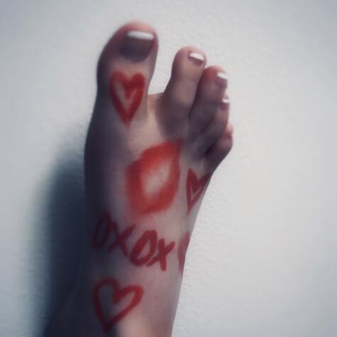 Victoria feet lover avatar