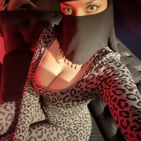 Lailaqamar avatar