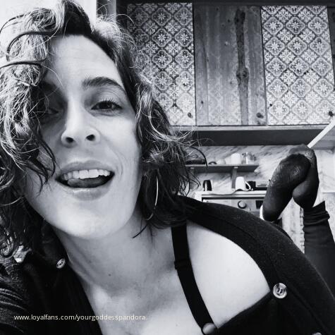 Your Goddess Pandora Findomme Femdomme avatar