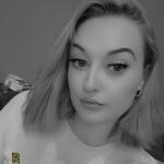 Lola woods avatar